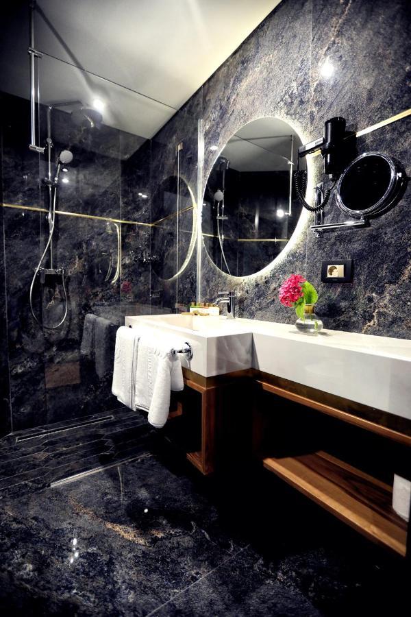 Luxury Premium Finese Hotel Голем Екстериор снимка