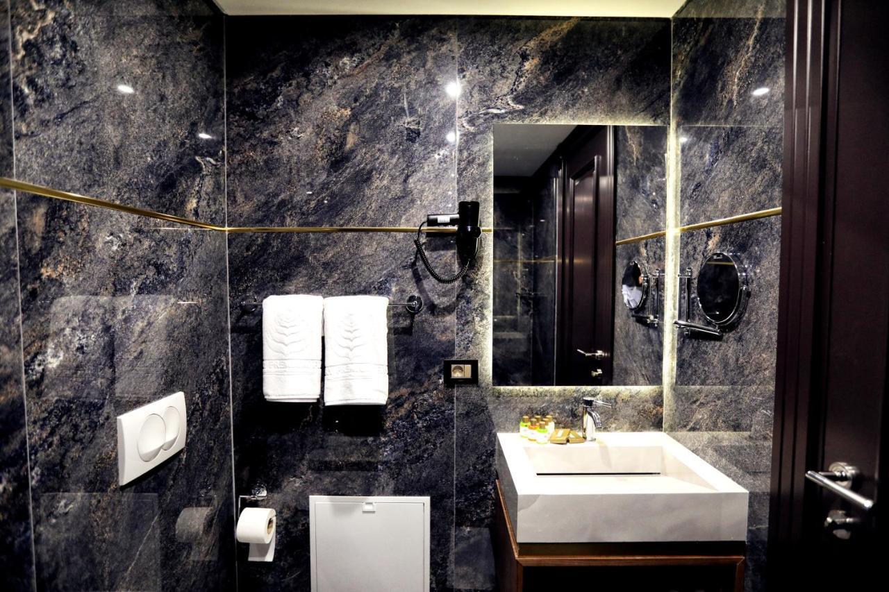 Luxury Premium Finese Hotel Голем Екстериор снимка